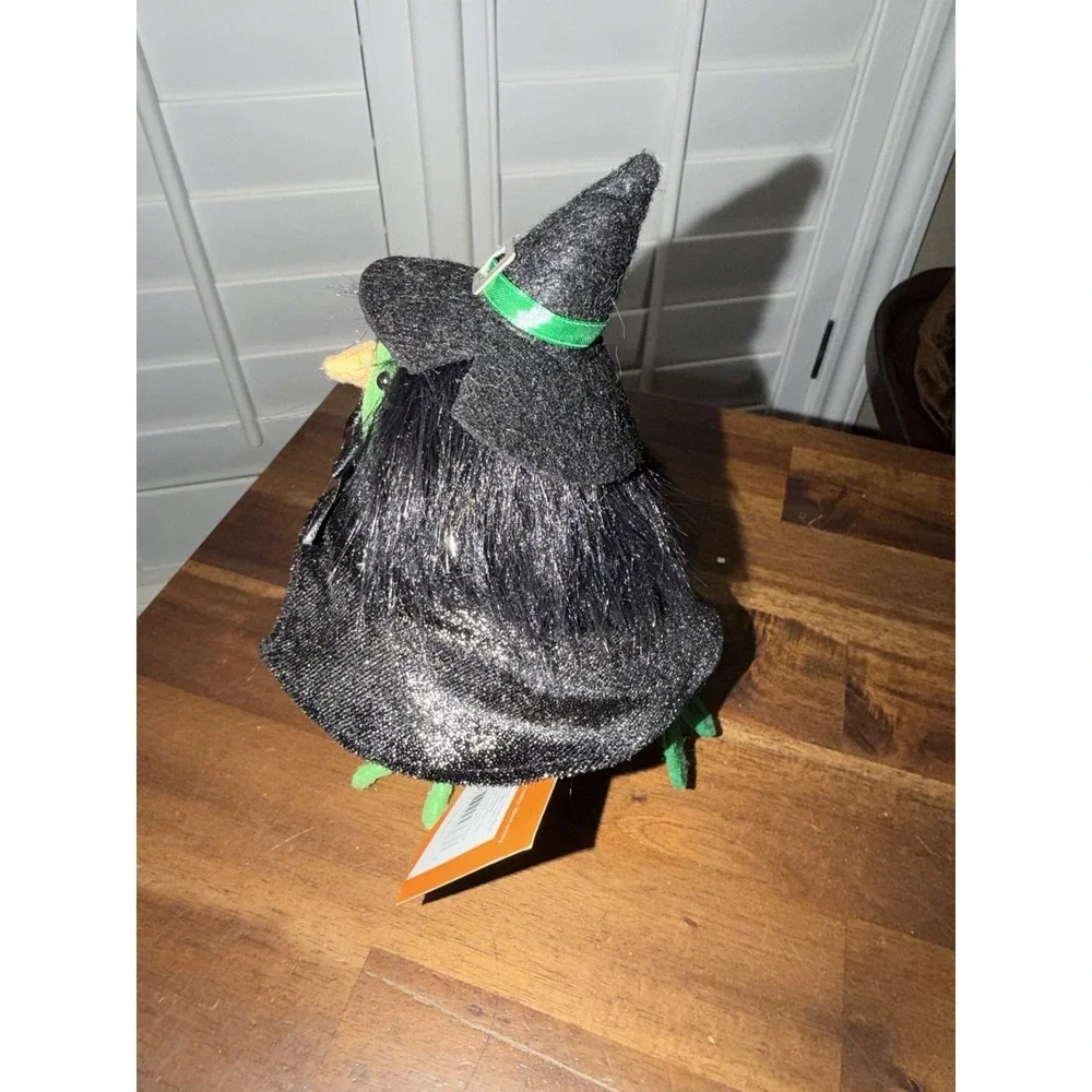 Featherly Friends GLOOMER Bad Witch Halloween Target Bird Figurine Decoration
